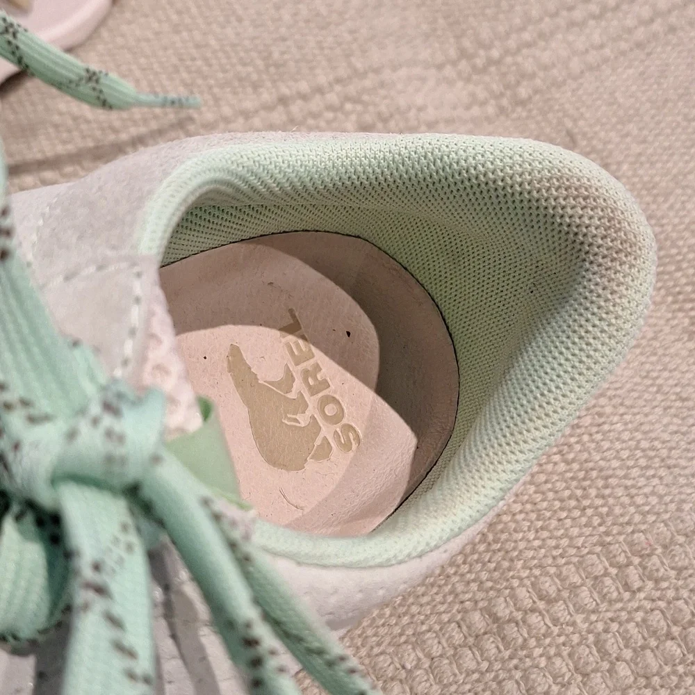 Sorel Kinetic Lite Lace Vivid Mint Style NL3516-399 Size 9.5